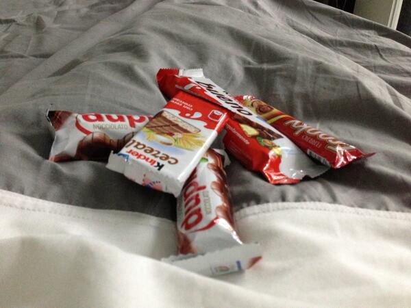 andreaiannone29's tweet photo. #oooooopssss!!! π³ http://t.co/BGiU3Ia2OJ