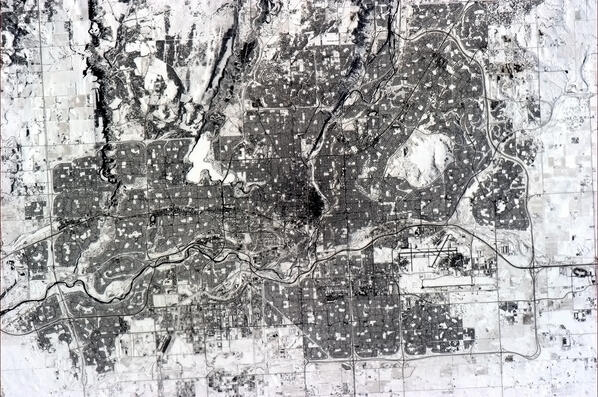 Riley0's tweet photo. "@JaredDeLaRose: @Riley0 “@Cmdr_Hadfield: Calgary in the snows of early March. http://t.co/YznrUNiIiP”" it's all gone now! #lovechinooks