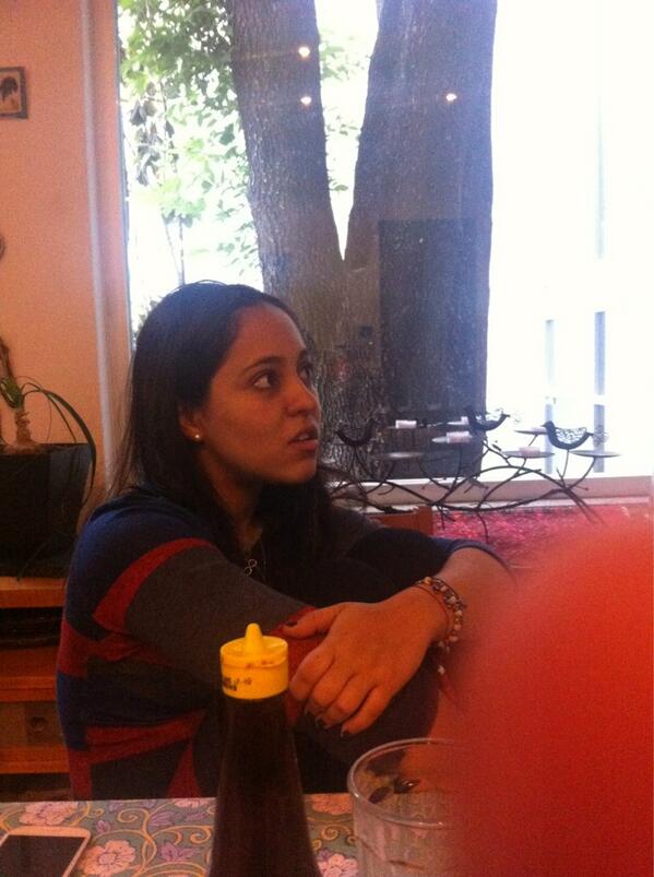 aleps_12's tweet photo. #todotuestilo gozando la rosa de guadalupe @isapmack http://t.co/W4a4o1UXN0