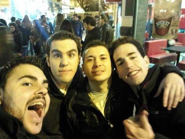 MarioPanoxo's tweet photo. De falleo con @fransb88 @Joserra_88 @Chusadovic y @MarioPanoxo y manu bizcohe!!! http://t.co/1zuRsuMveR