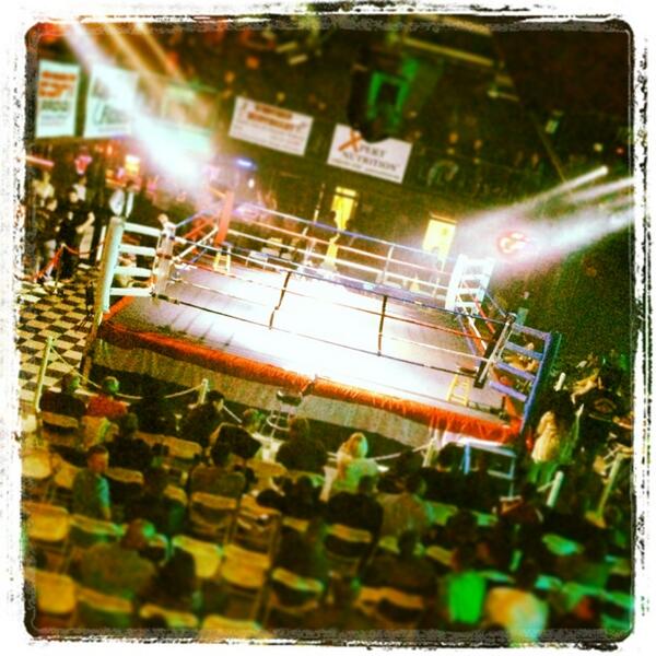 ATLBoxing's tweet image. Rumor is @TheKidBam is coming out to @drake : #startedfrombottom #boxing