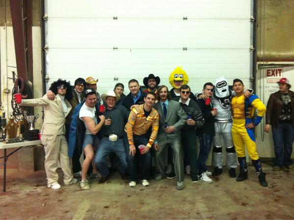 macdaddymcadam's tweet photo. @spinn20 #shit #itscasualfriday http://t.co/i3CFEwCFwm