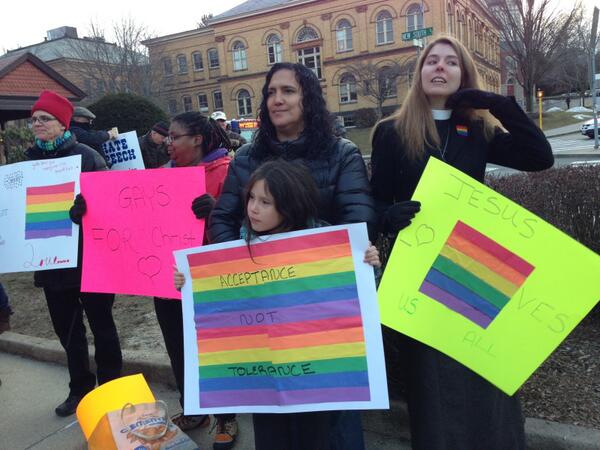umass_stonewall's tweet image. Lovin&apos; the &apos;positive protest&apos; here outside the Academy of Music in NoHo! #Beautiful #PVPA #Supportqueeryouth