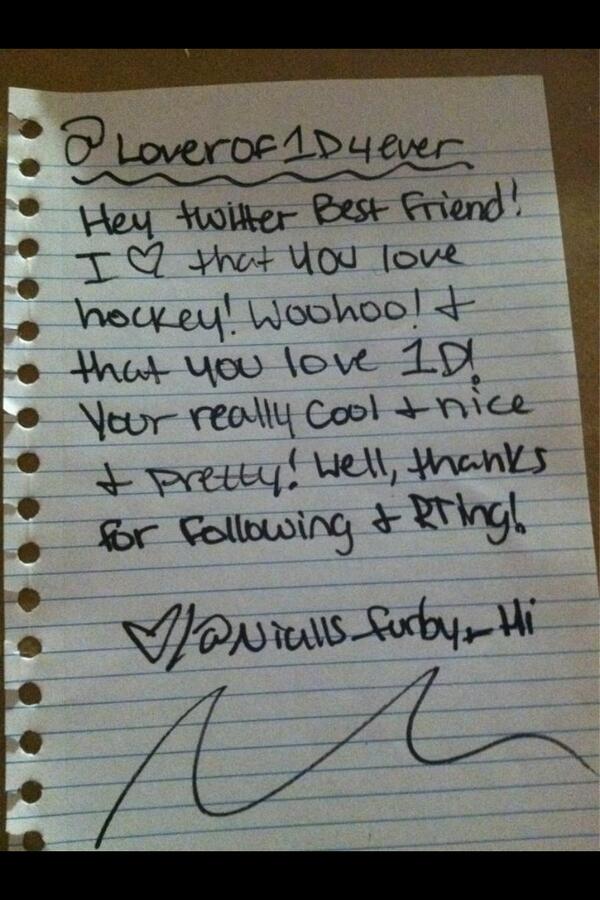 LoverOf1D4ever's tweet photo. @i_L0v3_KIDRAUHL this is awkward... but I have a picture you sent me. Maybe you'll remember http://t.co/JTwpJ0HSsW