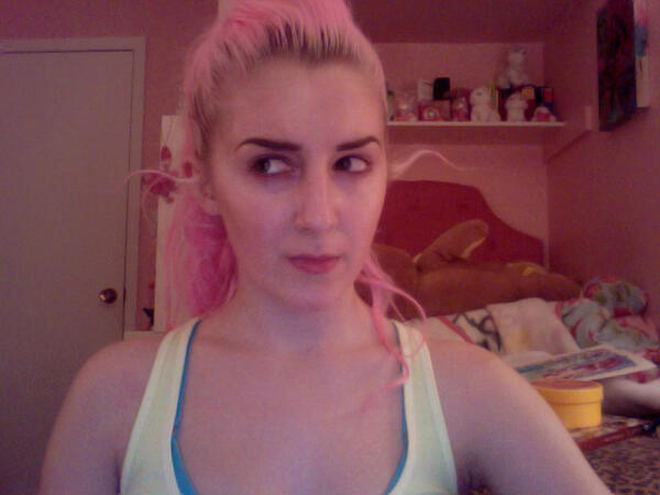 Alb On Twitter So I Have These Baby Hairs Near My Face That
