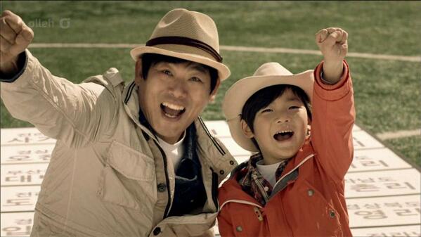 DorooN's tweet photo. 아빠어디가 드디어 내일한다!! 성준이 빨리 보고싶네ㅋㅋ KT WARP 모델도 하고 살아있네~~ http://t.co/LXCe4e9dTZ http://t.co/9f53NhxQFp