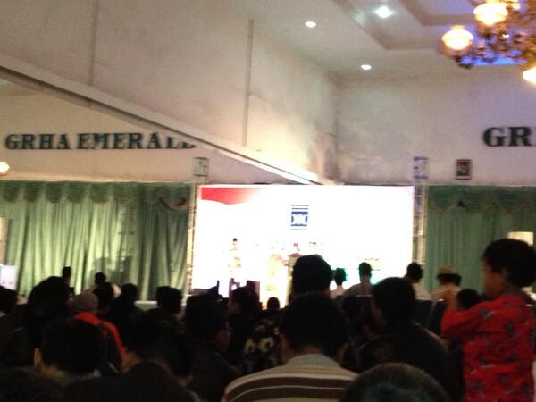 RT <a href="/PKS_Bandung/">PKS Kota Bandung</a>: Pembacaan SK untuk Cawalkot dan Cawawalkot PKS #RidwalKamil #OdedMD  <a href="/detikcom/">detikcom</a> <a href="/metro_tv/">METRO TV</a>