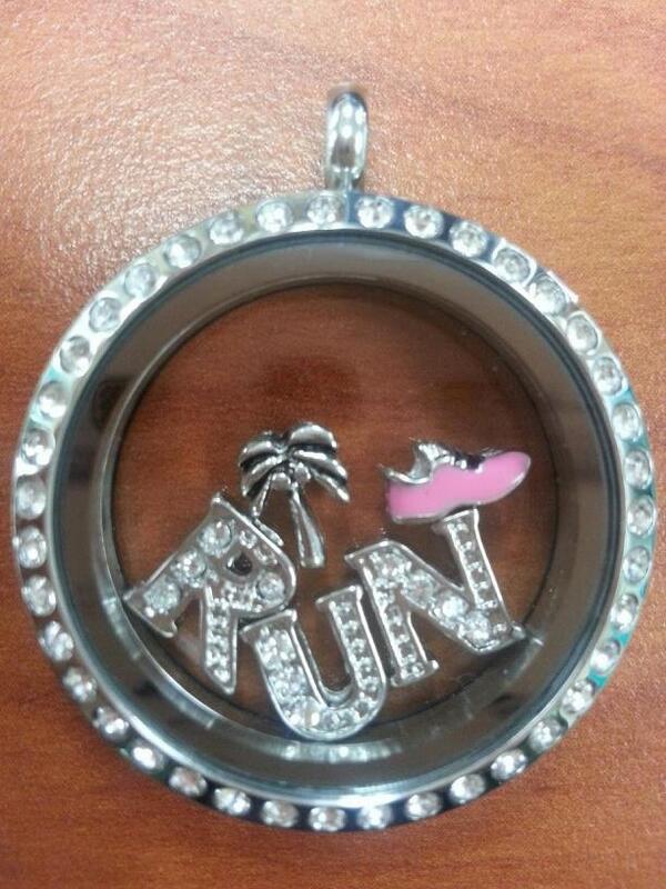 4EverCharmed2's tweet image. Springtime! More daylight. What are you training for? #womenrunners #runnerbling