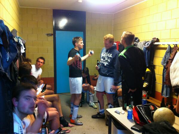 SCMonster6's tweet photo. #scmonster6 wint eenvoudig van maasdijk met maarliefst 4-1 Goals van stip, nils, Davy en Chris http://t.co/s5Aqu7xMzH