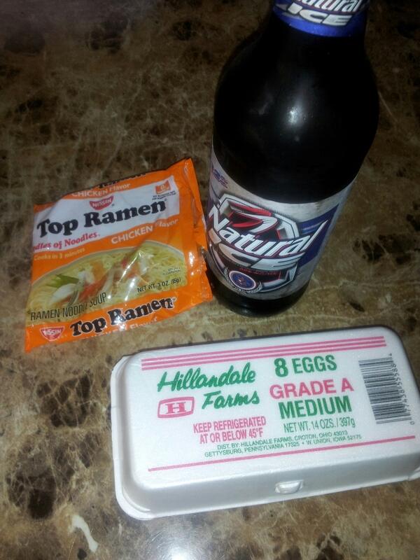 Comedian j.tabb tweet media