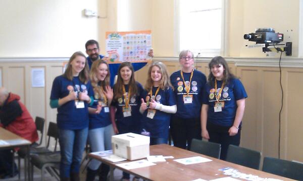 Cambridge_Uni's tweet image. RT @caminfectdis: #bugbattles are go! Go team! @camscience #csf2013