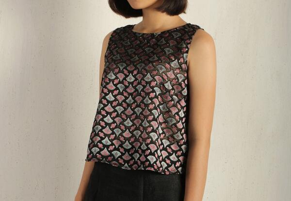 ropearope's tweet photo. Lakshmi Top (Black) available for online order, mail to mail.rope@yahoo.com http://t.co/oPyYlZTWDf