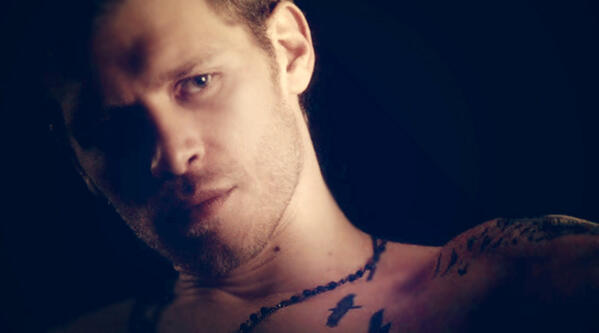 Joseph Morgan tattoo  Cronicas vampiricas Klaus mikaelson Joseph morgan