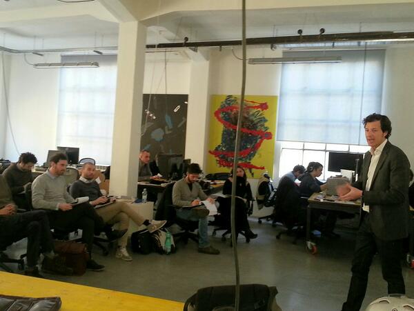 StartMiUp's tweet photo. @MatteoFaggin lavora sul business model canvas al corso #makeyourstartup @SeedLab_  @StartMiUp http://t.co/O87olBBFD3