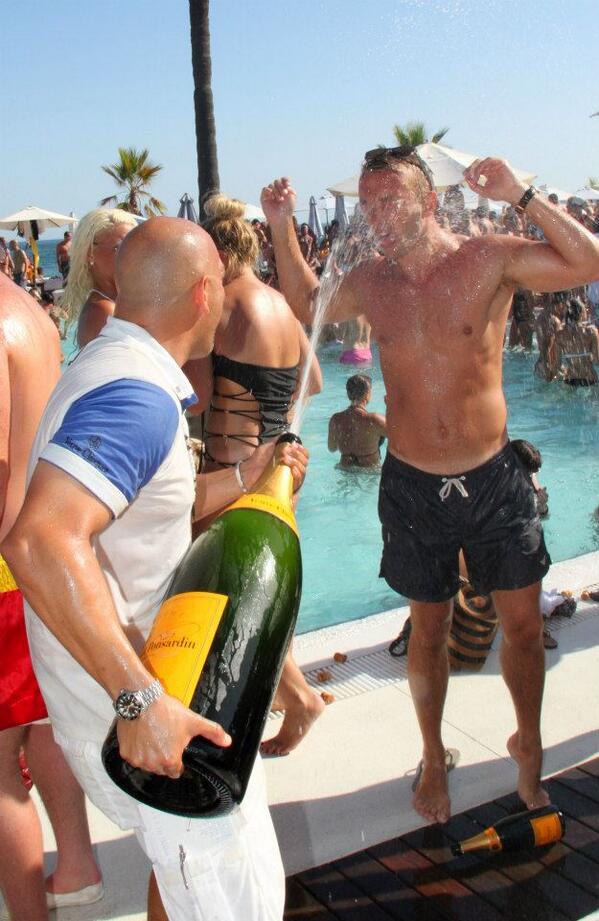 LoveBanus's tweet photo. Summer comes around so quickly! Only just over a month until the 1st Champagne Spray of #marbella2013 #wooooohoooo http://t.co/uMMUCv3e4k