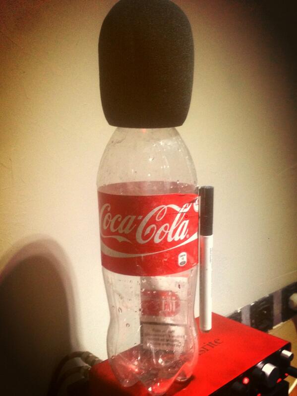 RedNozProd's tweet image. Le garde anglais :p
#CocaCola
#RedNozProd2013