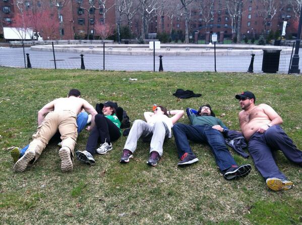 fukcing_awesome's tweet photo. @cadresilver tanning by the fountain in sty town. http://t.co/aWM5inc5JY