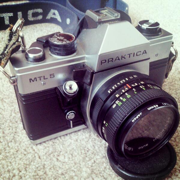 StroodAnimation's tweet image. Praktica MTL5 old classic camera for the collection. 

Great to learn some old-school techniques.
