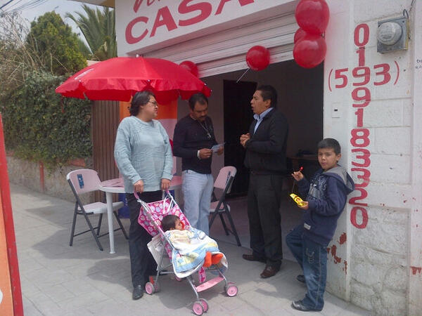 HogaresUnionVM's tweet photo. Dando informes http://t.co/qkiXuqTus0