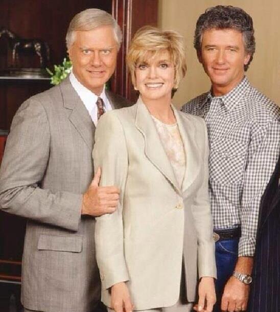 NYCTiggy's tweet photo. @therealpduffy great photo of The Three Musketeers #RememberingJR http://t.co/5Z08yva8Bs