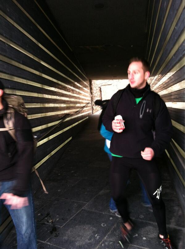 fukcing_awesome's tweet photo. @cadresilver ambush! http://t.co/rWySf9d3ks