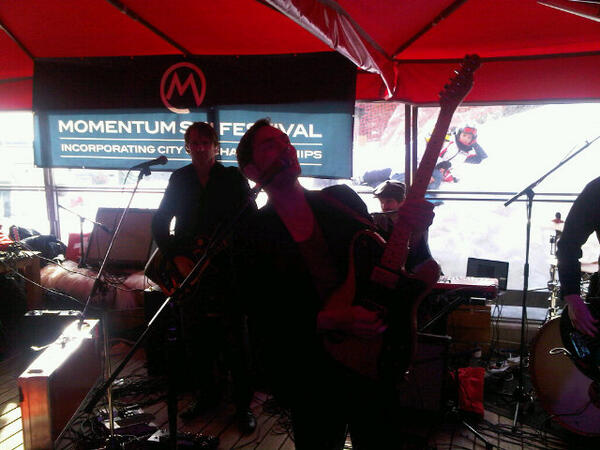 The Feeling, Lifted my little world right up