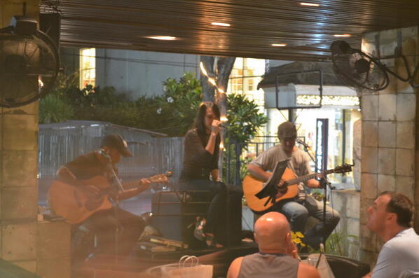 NeroBali's tweet photo. tonight  live music acoustic jazz with Nuevo Band http://t.co/pMCS6GaNHB