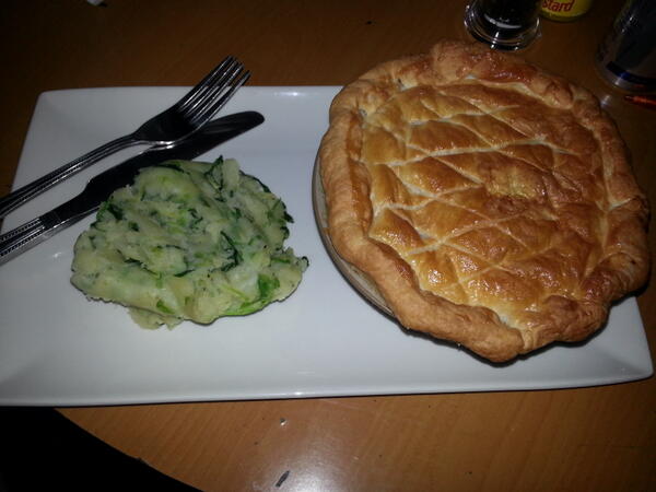 GreyhoundsSoho's tweet photo. Paddy's day Guinness and beef pie with Colcannon mash. Yummmmm. http://t.co/RC0Qq6Xvky