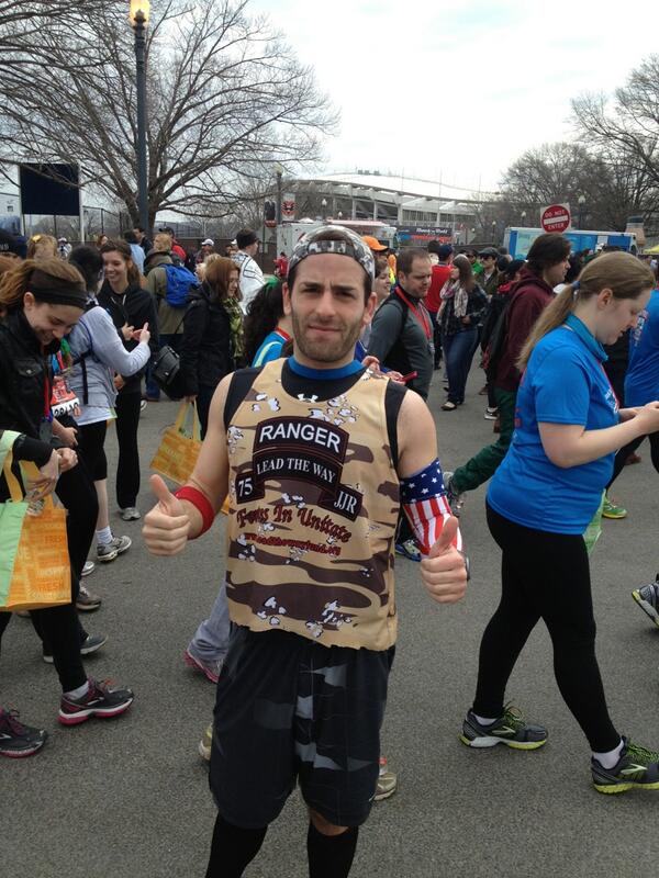 Im_DTM's tweet photo. Happy marathoner, unofficial time of 3:33:37. 

Always great running with @LeadTheWayFund !!!

#TeamRangerRLTW http://t.co/jLsed05RTU
