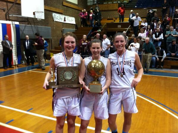 moontunes1's tweet photo. Lady Phantoms--state champs! http://t.co/Qpl3LX4Ywd