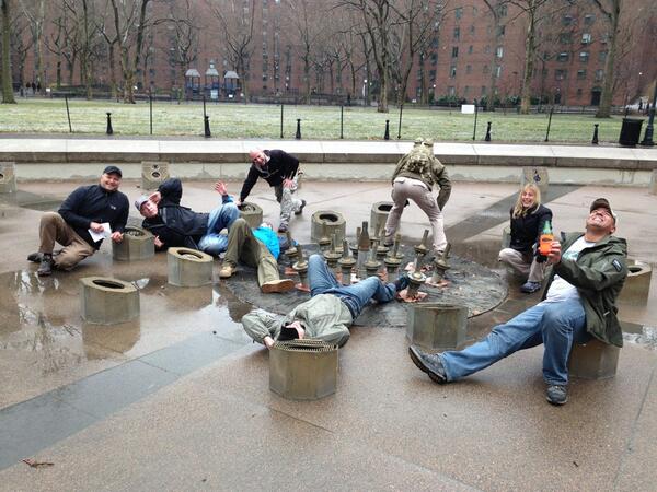 TeamSNAFU's tweet photo. @cadresilver #TeamSNAFU tanning somewhere http://t.co/dR0VuY349W