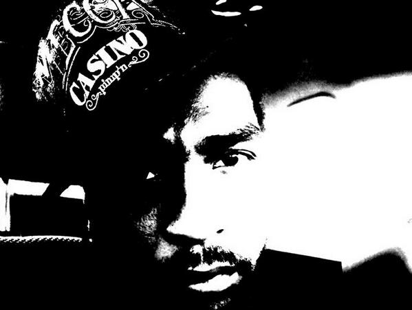 kredboy704's tweet photo. Follow Me? @kredboy704 #KODA ©KREDboy #KudaBang704 Charlotte, NC #Gastonia #NC 704 
© Independent Muzik Group™ ✈ http://t.co/szM6iCbRyM