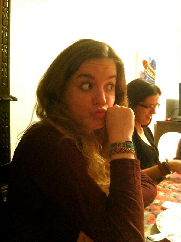 mariacayon8's tweet photo. Eres una sexyyyy @sofiaurquizu jajajaja http://t.co/3Y2y8WsvoW