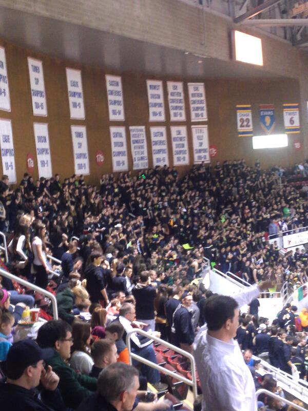 Daa_Harper's tweet photo. Stevenson's student section #5sections http://t.co/iQ1eN8y0gs