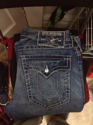 Phats182's tweet image. 76 inseam though lmaooo RT @iBrianMiguel: Any of my friends a size 34 that wants these can have em, I'm #OffThat lol
