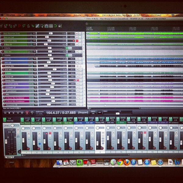 Feverbreakers's tweet photo. New music coming soon #mixing #reaper #StayingInOnSaturdayNight http://t.co/eI4a1yzSrV