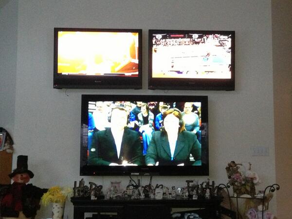 StarTax's tweet image. Glad to be home. #MNState #WIState #BigEastChampionships #LoveMyTVs