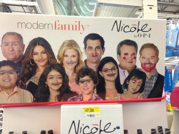 ericstonestreet's tweet photo. “@ImDaSh_t: @ericstonestreet In my local walmart couldnt believe someone would do this!!! @ModernFam http://t.co/PwBdbAZMfs” love this