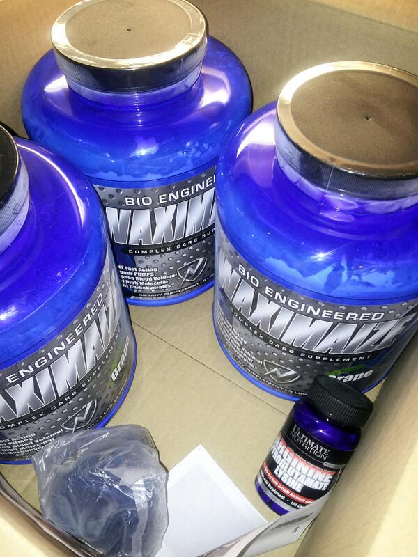 cannon34's tweet photo. @pearce_20 @matthewfmorris @ethanshaheen are you guys ready to put on pounds of muscle? http://t.co/OcbHixzpm6