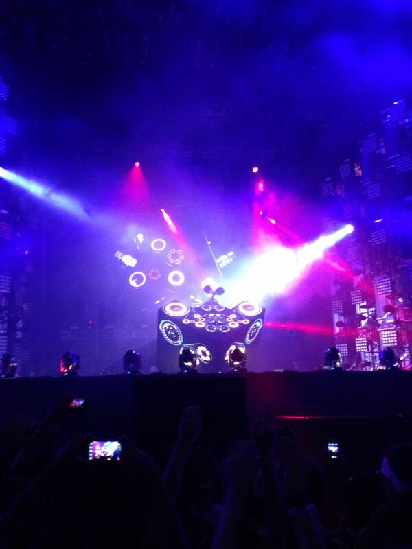 metaversekyle's tweet photo. @deadmau5 @ultramusic http://t.co/tfXZjeT34x