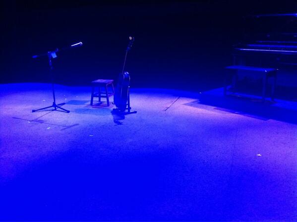 bassblues's tweet photo. 바쁜와중에 고맙습니다~ 재밌게 보셨는지요^^ “@baxacat: 이제 뮤지컬 [바람이 불어오는곳] 보려고 앉았다. 헉헉, 바쁜 하루 http://t.co/d7MWgWrvGA”
