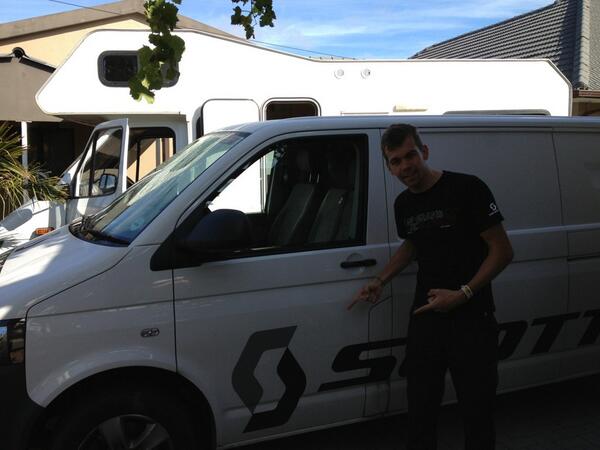 manniesebroer's tweet photo. @philbuys @MatthysBeukes , reddy for epic http://t.co/E5tR4zS5ws