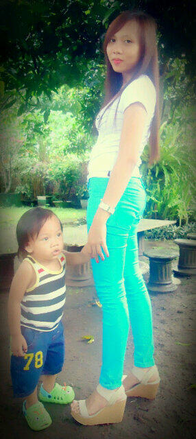 yoanshofa's tweet photo. Me and my lovely son zavier (˘▿˘ʃƪ) ♥ http://t.co/0RYtWELv8c