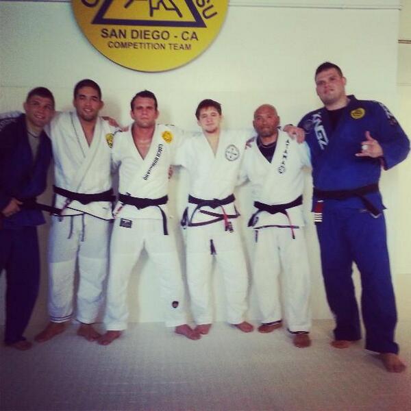 Training session at Gracie Humaita headquarters #SanDiego. Rodrigo Munduruca always reps Kingz! #BJJ