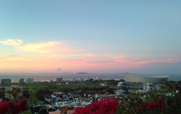 kewtpie's tweet photo. beautiful! RT @CapeTown: wow "@jacolouis: And a soft sunset from #CapeTown http://t.co/cvGf1GRzGw"