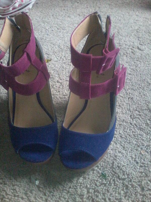 1stKeke's tweet photo. Loving the shoes http://t.co/eFkKlhQpBV