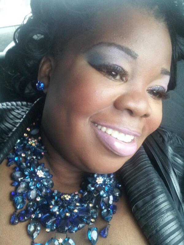 IBEFIERCE's tweet photo. Face is beat.. Going to do what i do make them laugh lol lol lol.. http://t.co/hXcWk5PE6T