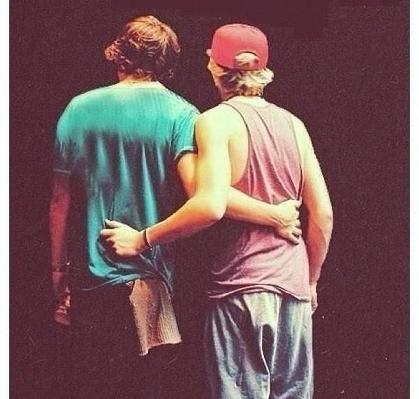 horansbabe's tweet photo. http://t.co/DUR8c47kHd