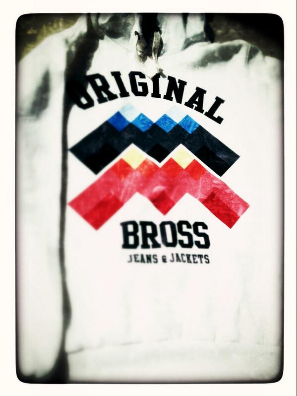Brossjeans's tweet photo. New collection 2013
#vintage stylewinter 
Bross Jeans &amp; Jackets http://t.co/QWmEsdN3Kq
