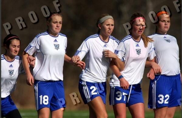GrandSlamii's tweet photo. @SoccerGrlProbs Nobody ever messes with our wall http://t.co/6IcHsQdGCk